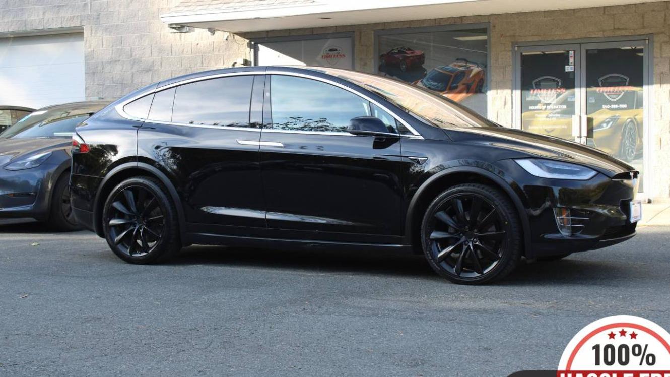 TESLA MODEL X 2020 5YJXCDE28LF298701 image